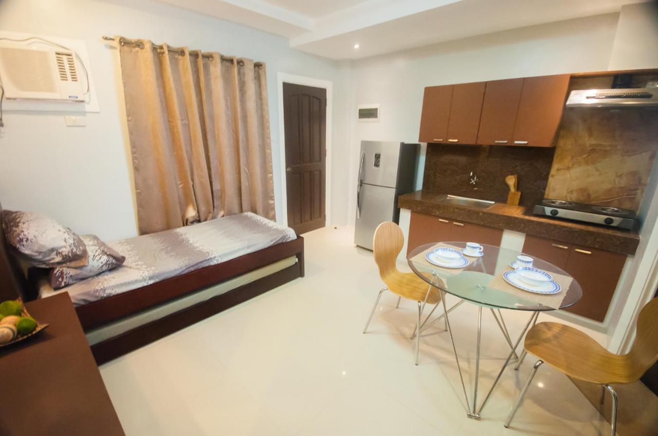 Nf Suites Davao City Kültér fotó
